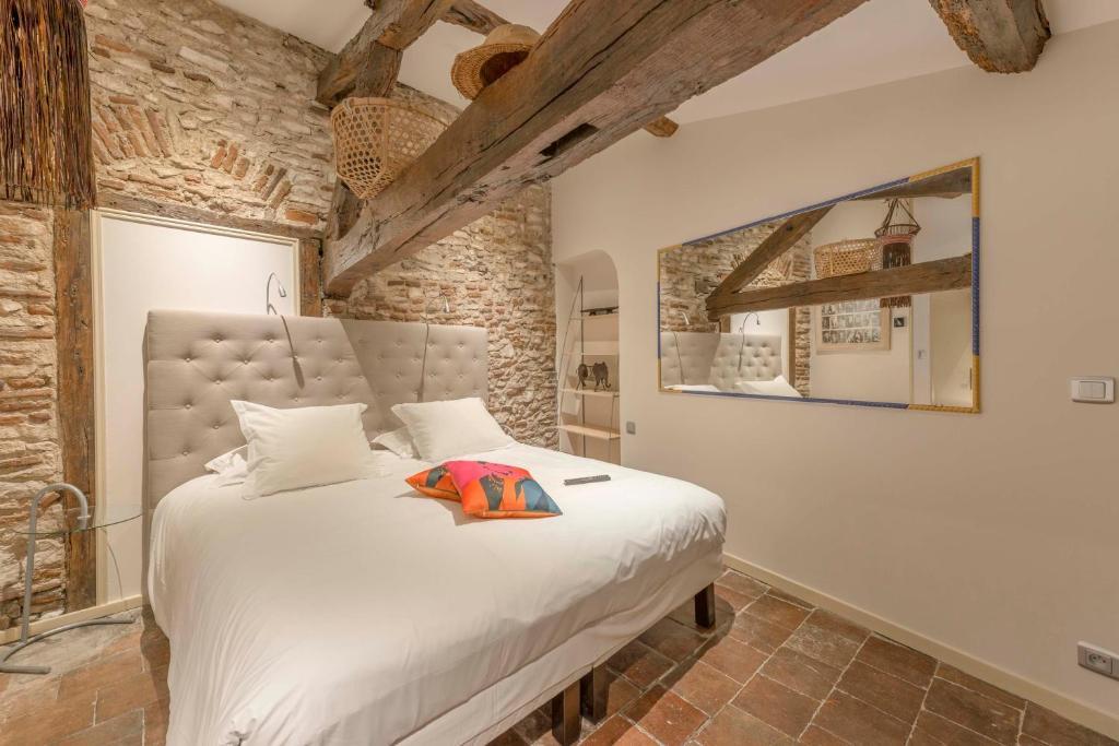 Europe Hotel Castres  Bilik gambar